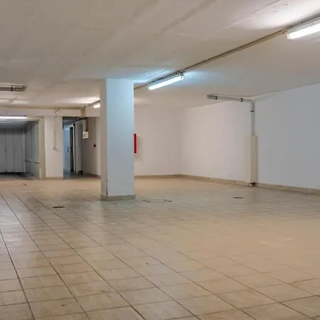 Daire Jacaranda, Your Stylish Retreat In *