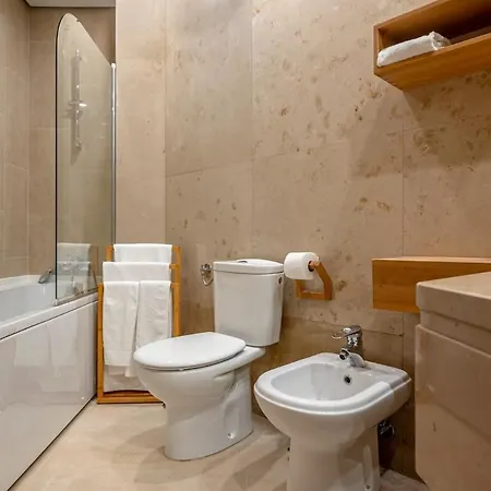Jacaranda, Your Stylish Retreat In * Lissabon