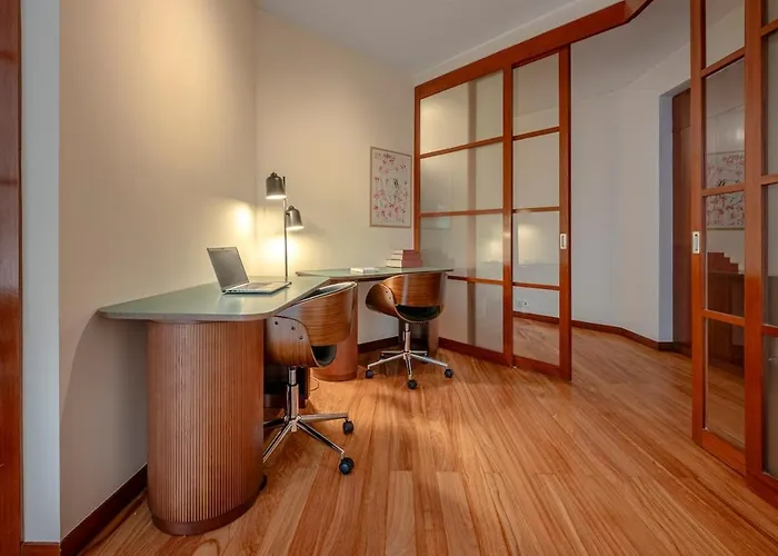 Jacaranda, Your Stylish Retreat In Lissabon