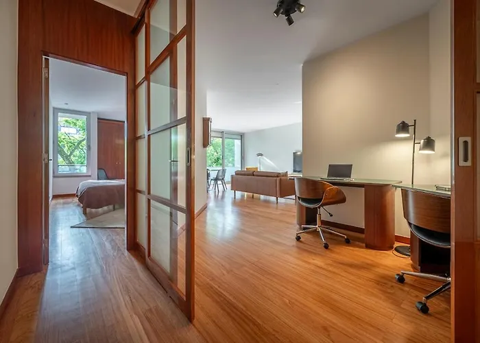 Jacaranda, Your Stylish Retreat In Lissabon