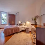 Apartamento Jacaranda, Your Stylish Retreat In Lisboa